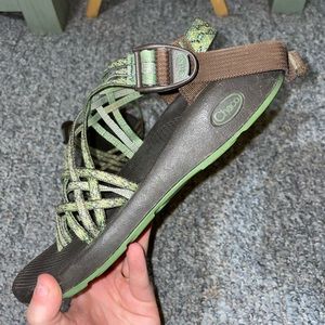 Chacos - Womens 9/Mens 7.5